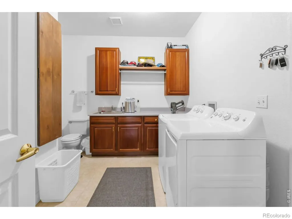 1687 Radcliffe Place Longmont CO 80503