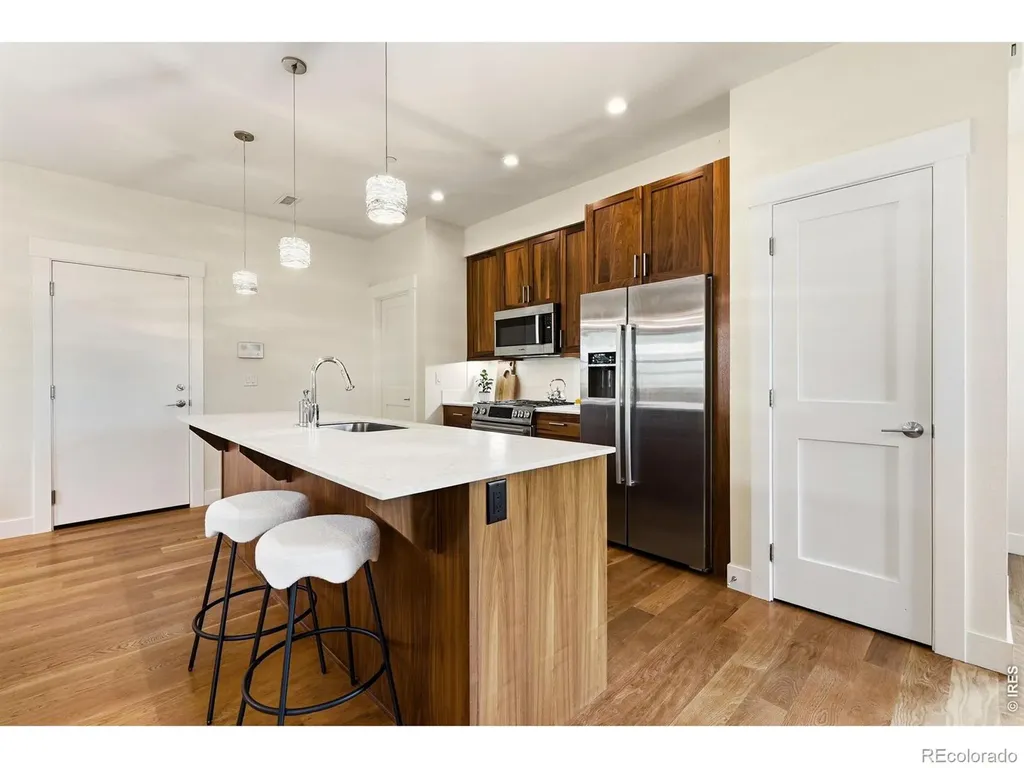 2056 Walnut Street Boulder CO 80302