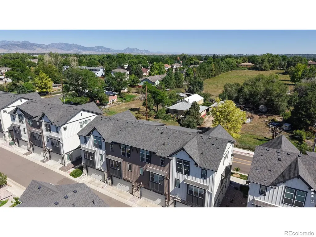 11842 W 52nd Avenue Wheat Ridge CO 80033