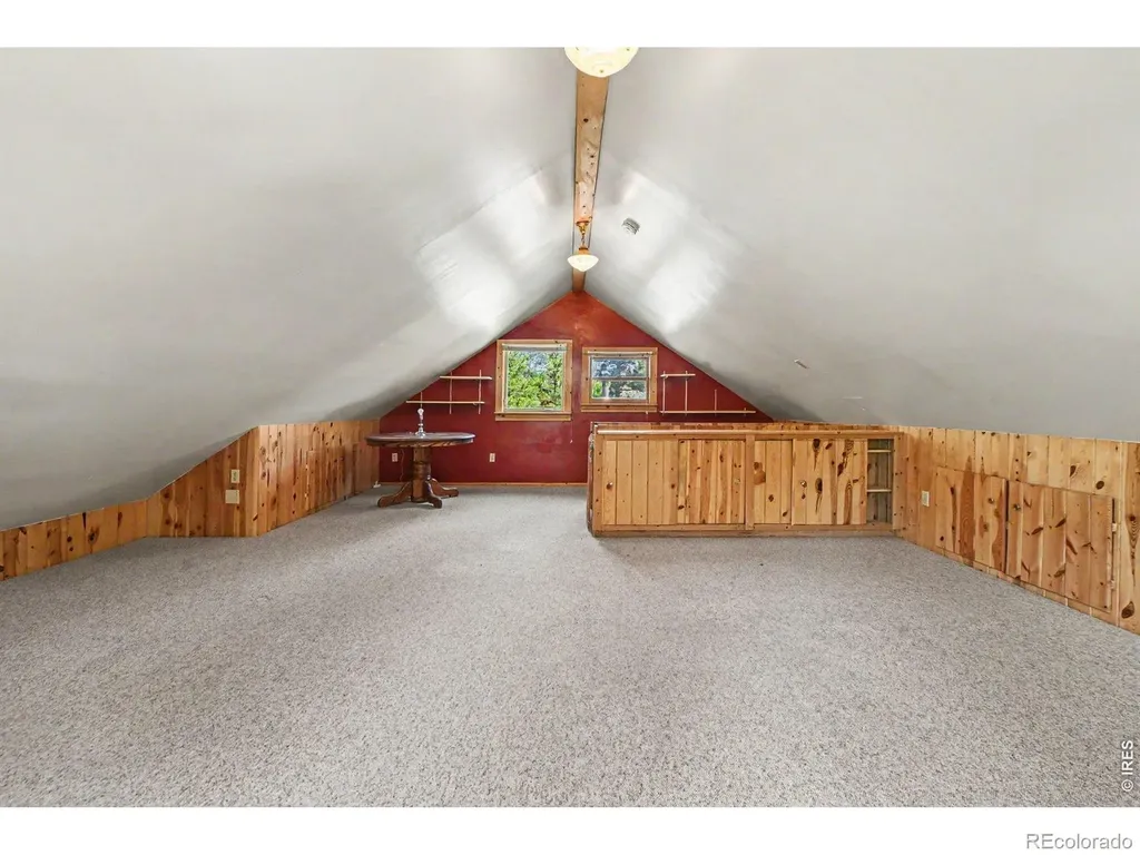 19 Pipers Canyon Rd Road Glen Haven CO 80532