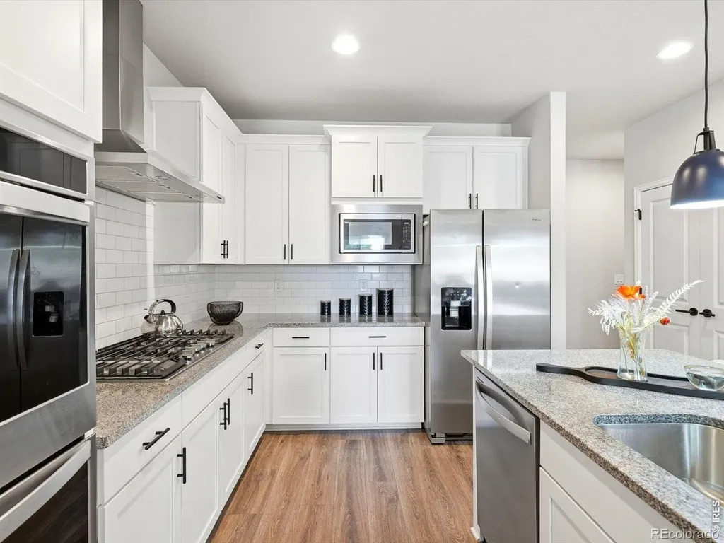 683 Stonebridge Drive Longmont CO 80503