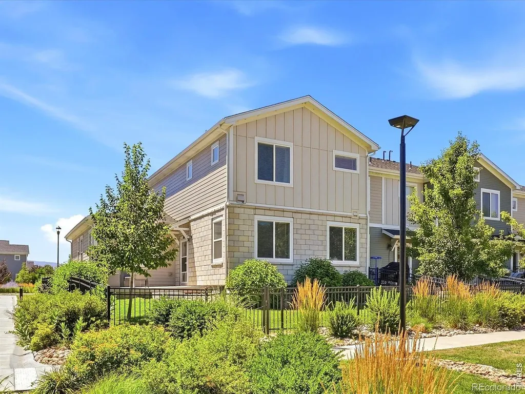 683 Stonebridge Drive Longmont CO 80503