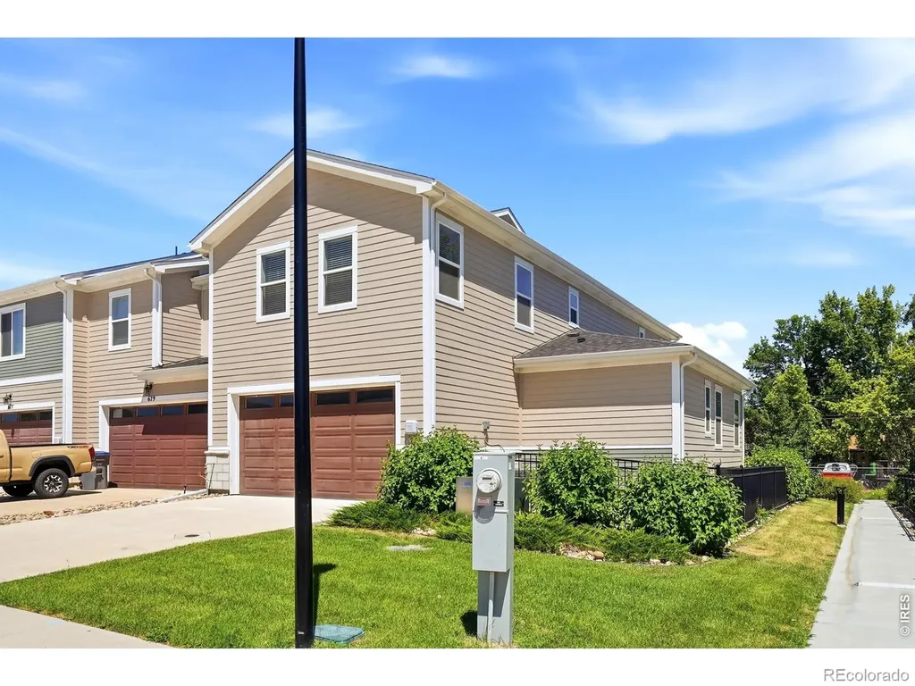 683 Stonebridge Drive Longmont CO 80503