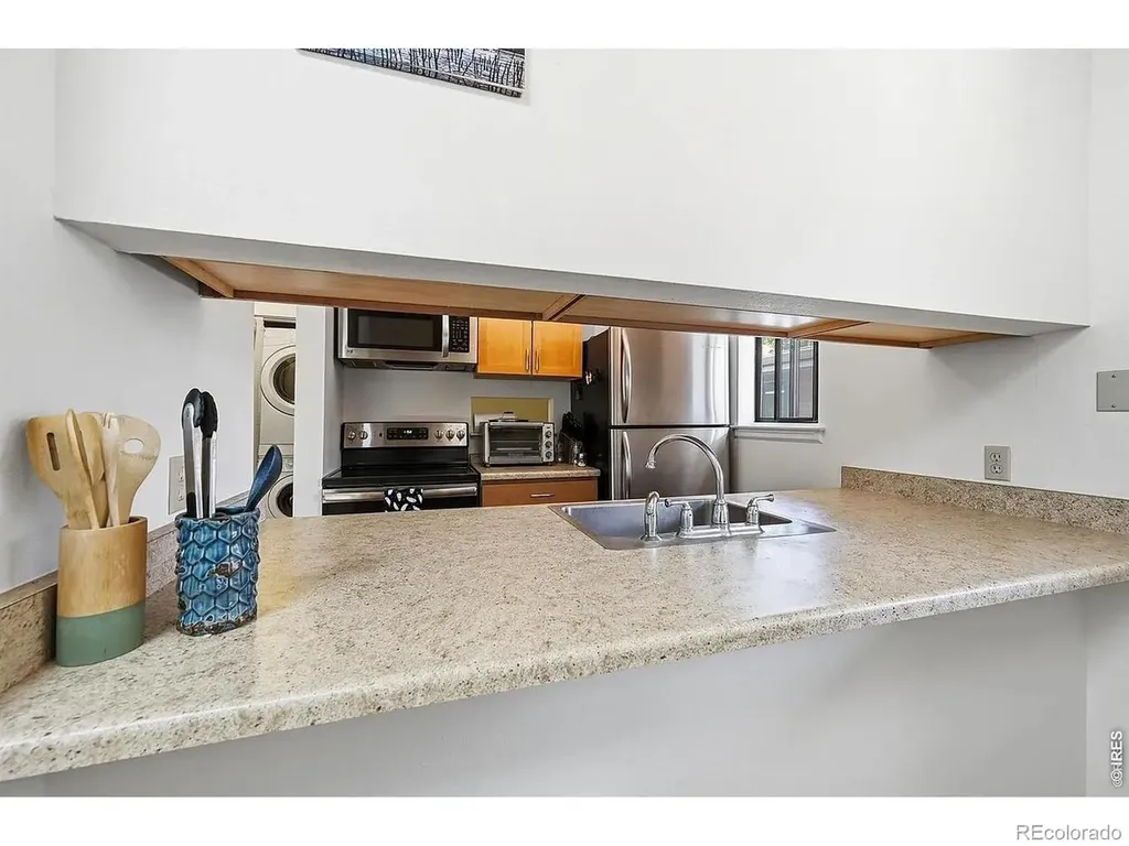 948 North Street Boulder CO 80304
