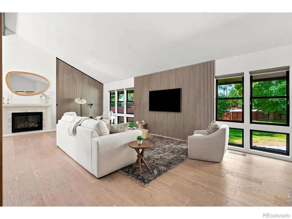 1008 Commanche Drive Fort Collins CO 80525