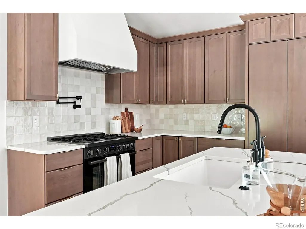 1008 Commanche Drive Fort Collins CO 80525