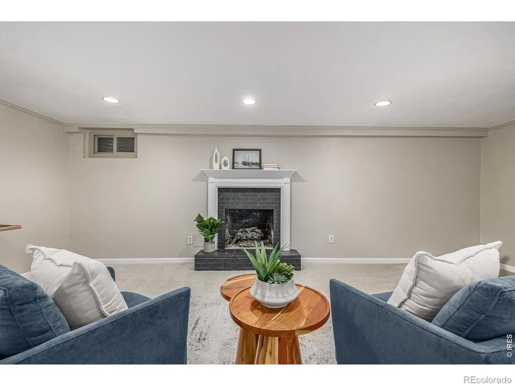 2540 S Jasmine Street Denver CO 80222
