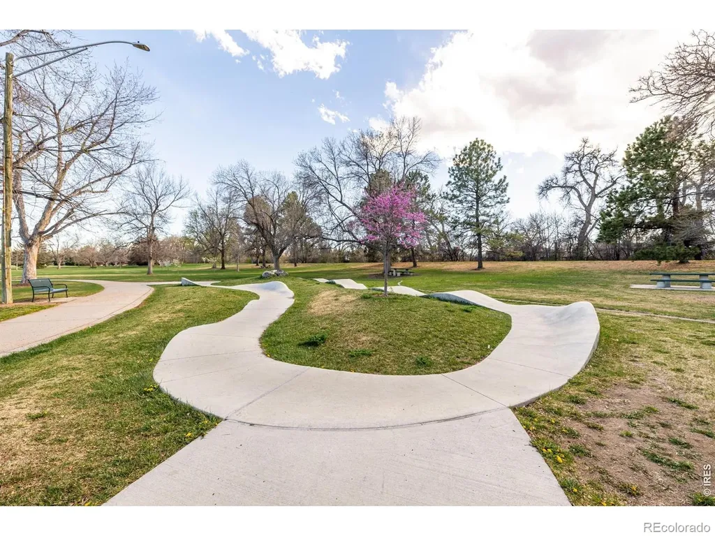 2540 S Jasmine Street Denver CO 80222