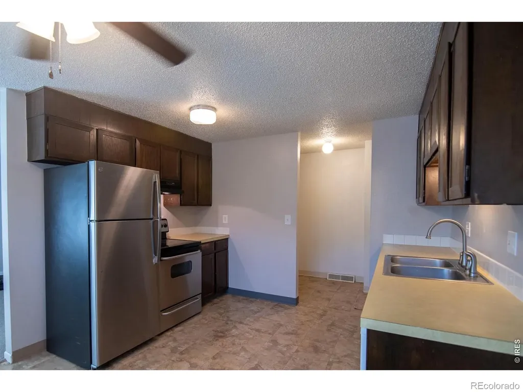 472 Lashley Street Longmont CO 80504