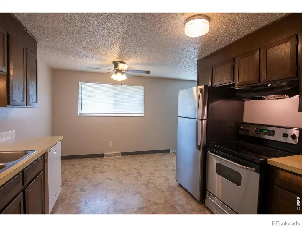 472 Lashley Street Longmont CO 80504