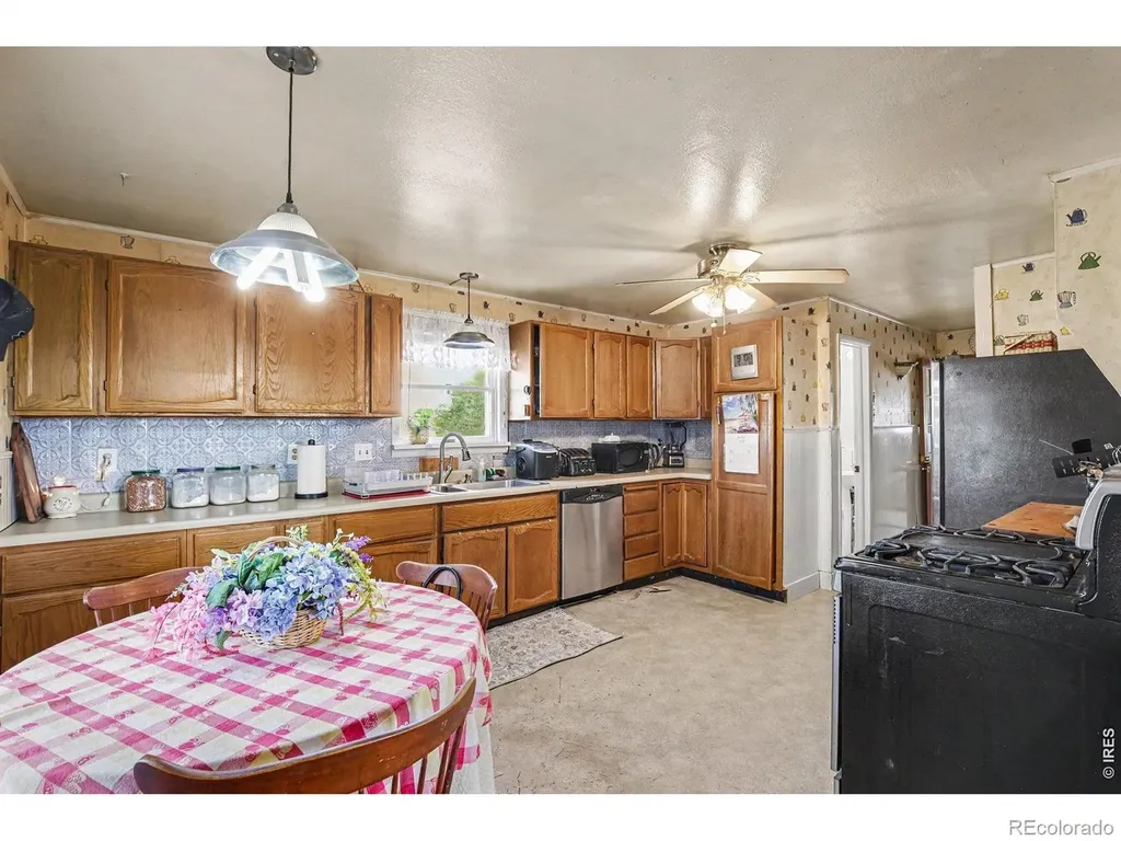 6335 County Road 46 Johnstown CO 80534