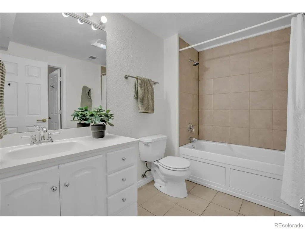 4874 Dakota Boulevard Boulder CO 80304