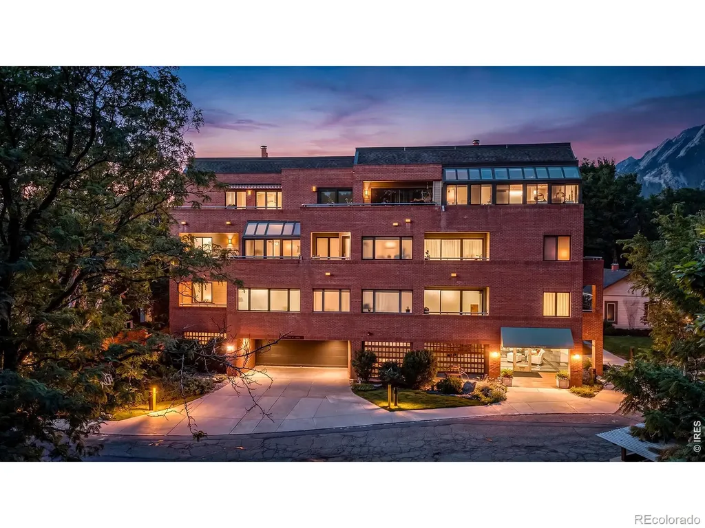624 Pearl Street Boulder CO 80302