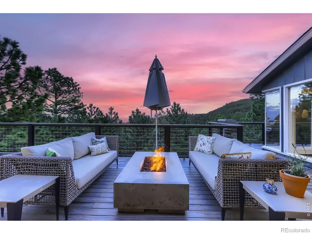 252 Pine Tree Lane Boulder CO 80304