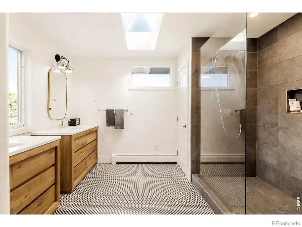 252 Pine Tree Lane Boulder CO 80304