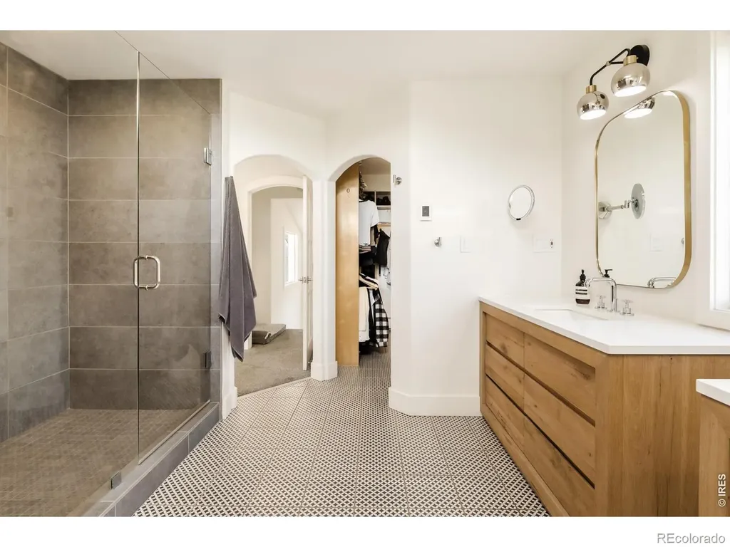 252 Pine Tree Lane Boulder CO 80304