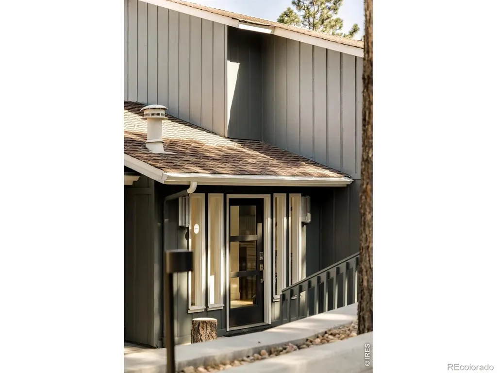 252 Pine Tree Lane Boulder CO 80304