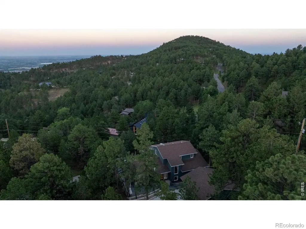 252 Pine Tree Lane Boulder CO 80304