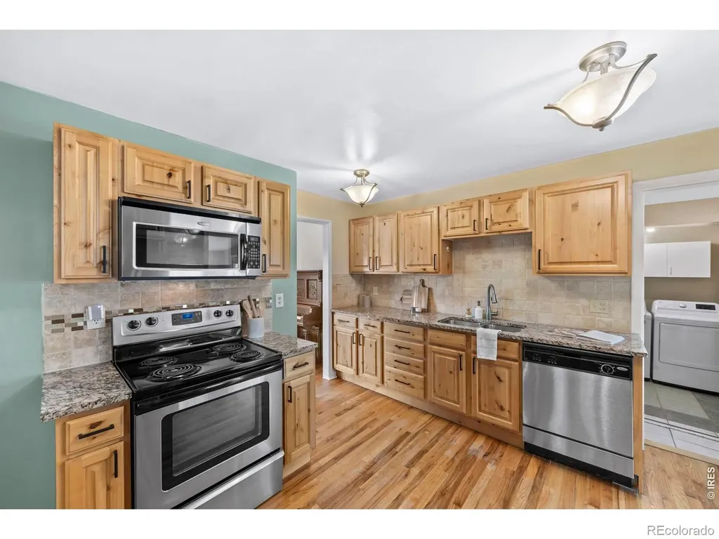 2631 S Newton Street Denver CO 80219