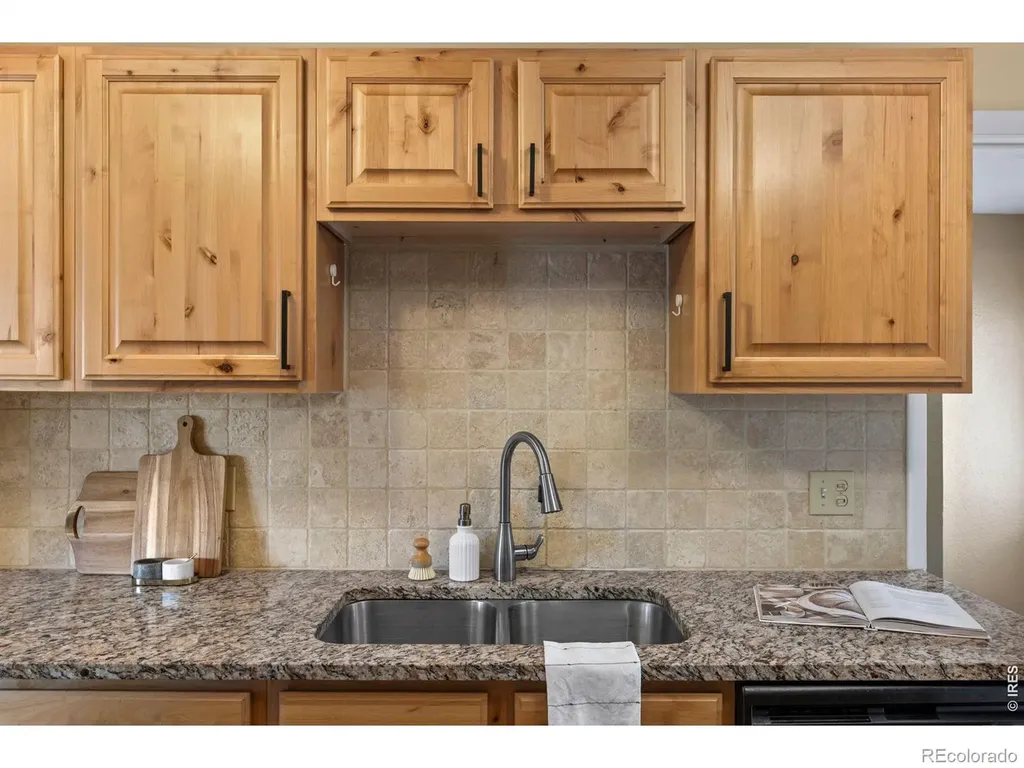 2631 S Newton Street Denver CO 80219