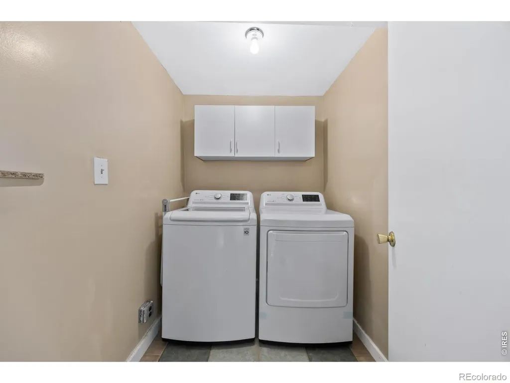 2631 S Newton Street Denver CO 80219