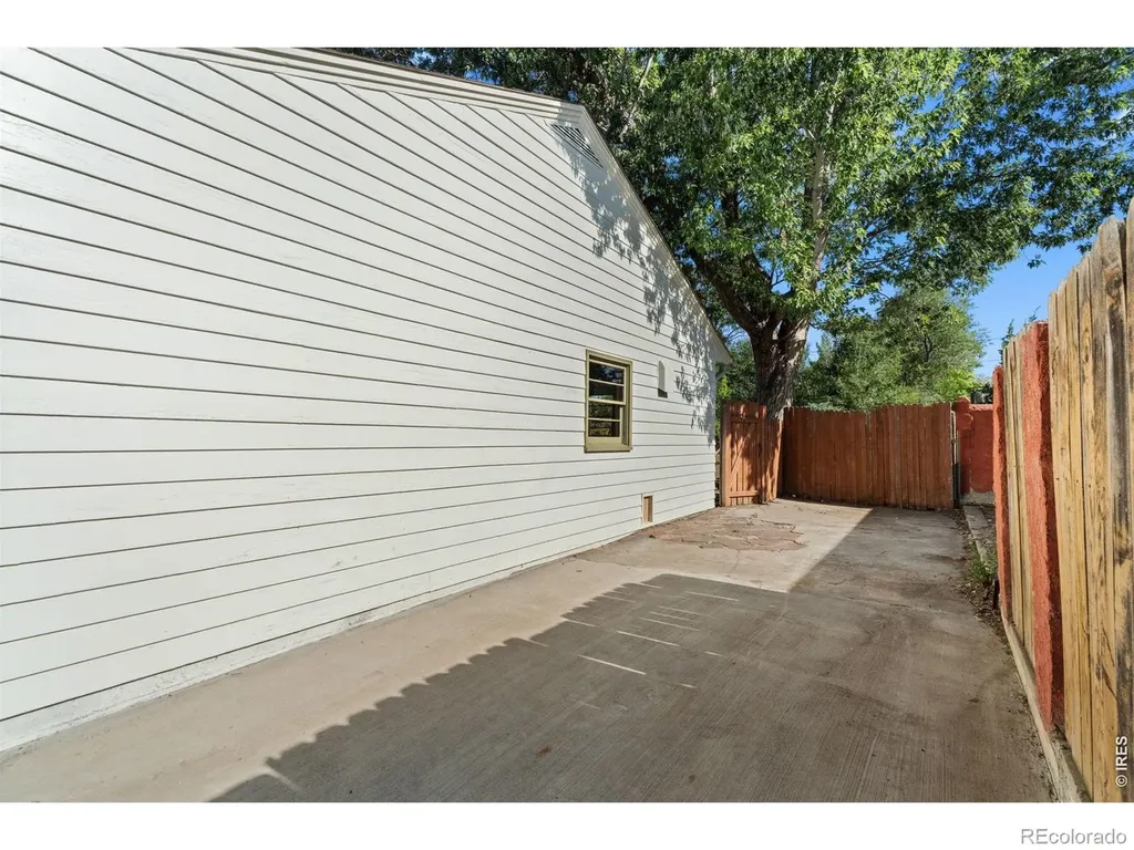 1303 8th Avenue Longmont CO 80501
