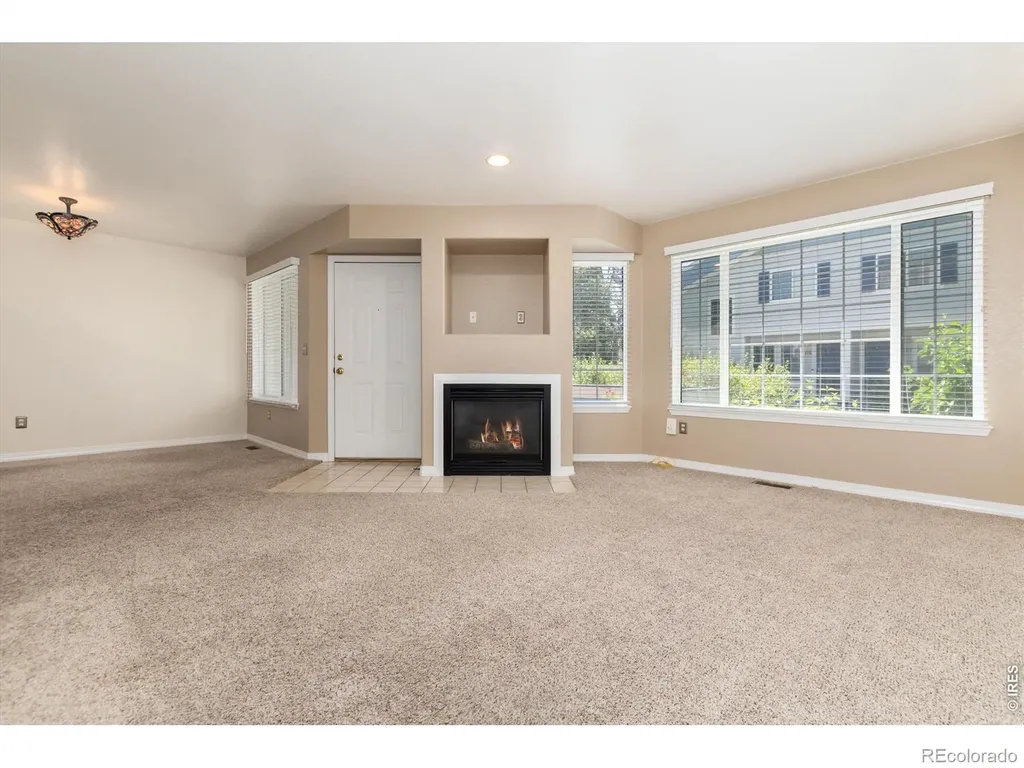 1419 Red Mountain Drive Longmont CO 80504