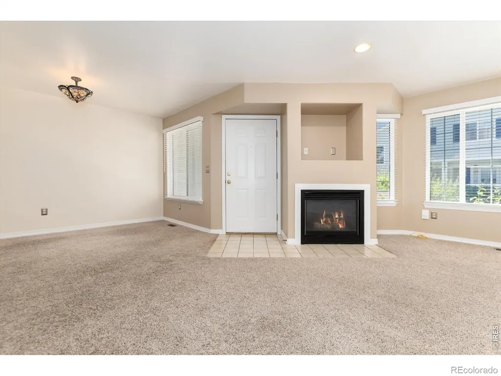 1419 Red Mountain Drive Longmont CO 80504