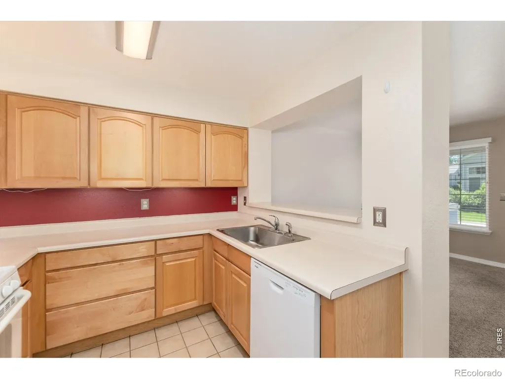 1419 Red Mountain Drive Longmont CO 80504