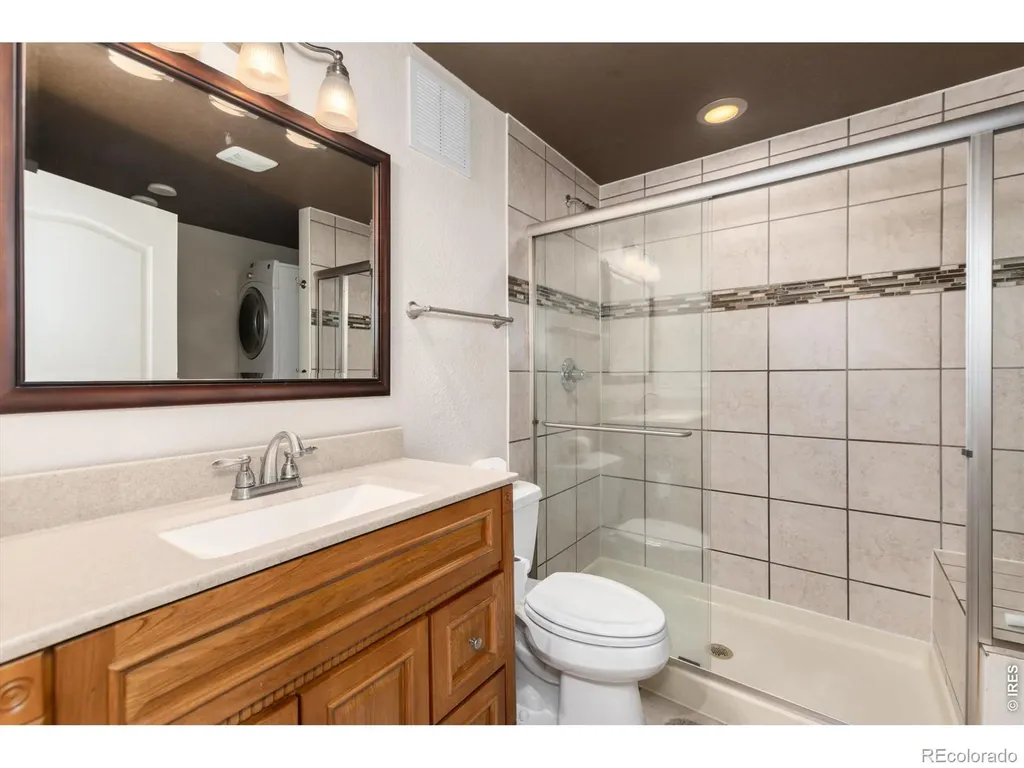 1419 Red Mountain Drive Longmont CO 80504