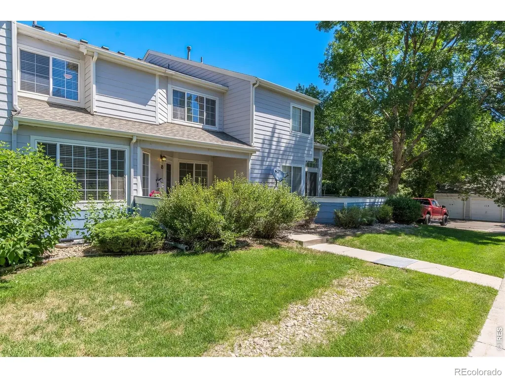1419 Red Mountain Drive Longmont CO 80504