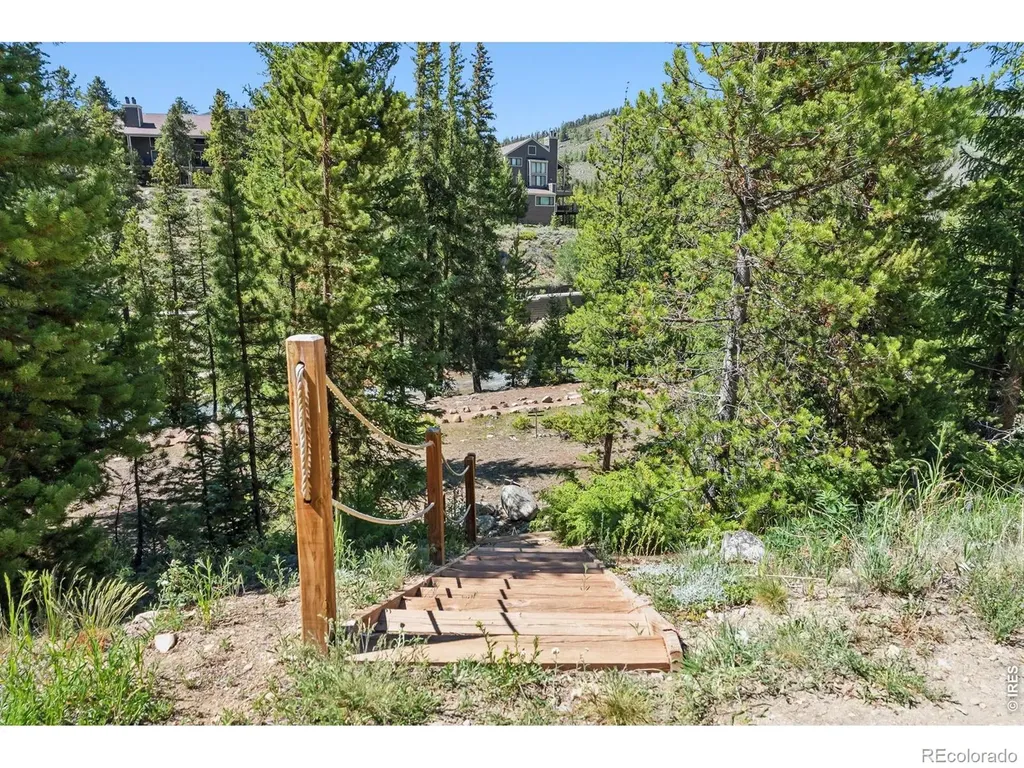 93 Last Chance Lane Keystone CO 80435