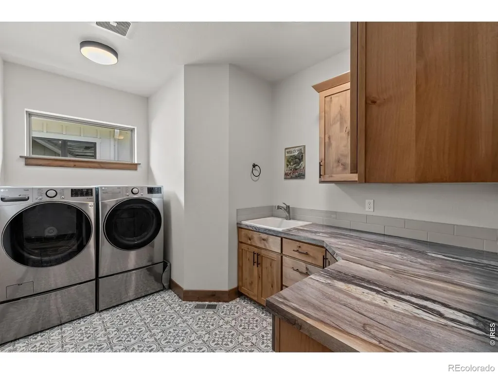 3284 Danzante Bay Court Berthoud CO 80513