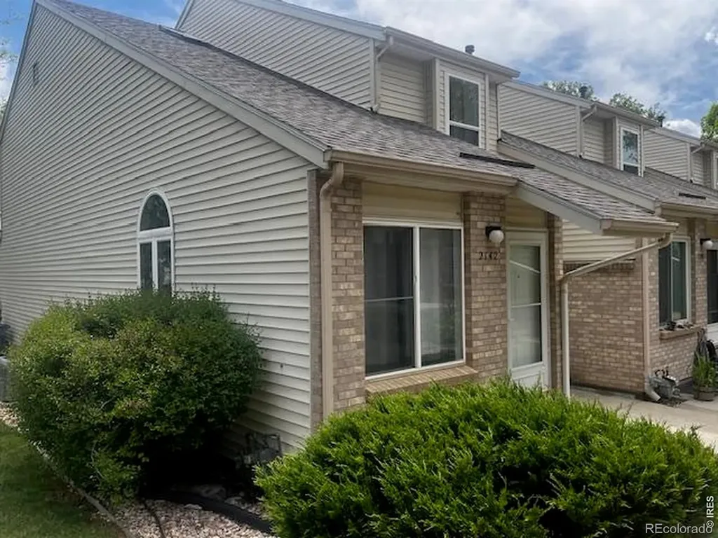 2142 Meadow Court Longmont CO 80501