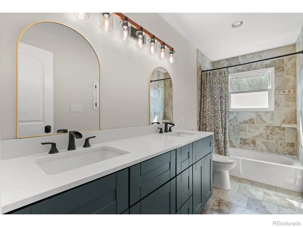 3213 Grand View Drive Greeley CO 80631