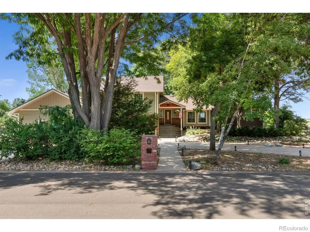 3213 Grand View Drive Greeley CO 80631