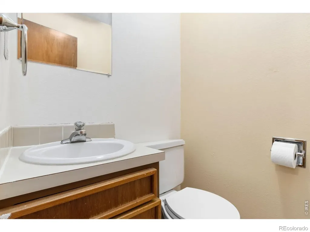 512-514 Strachan Drive Fort Collins CO 80525