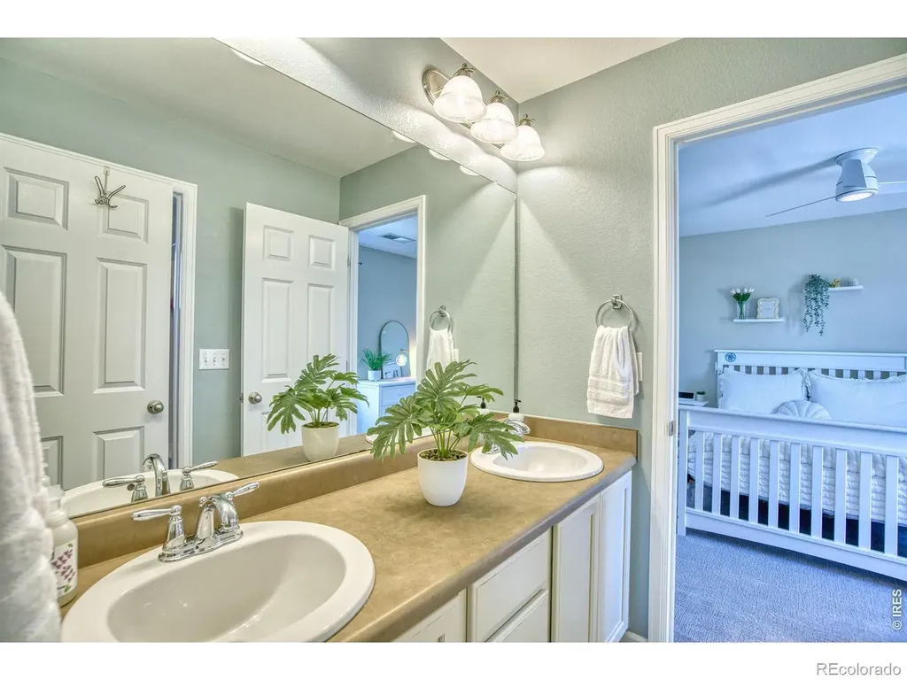4933 Eagan Circle Longmont CO 80503