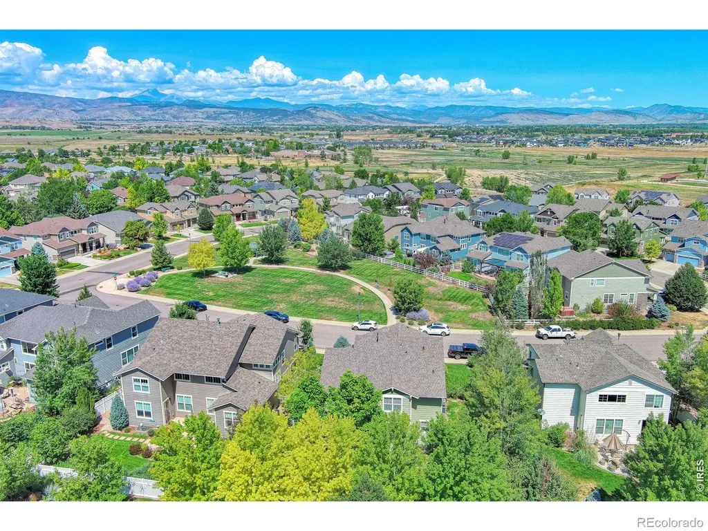 4933 Eagan Circle Longmont CO 80503