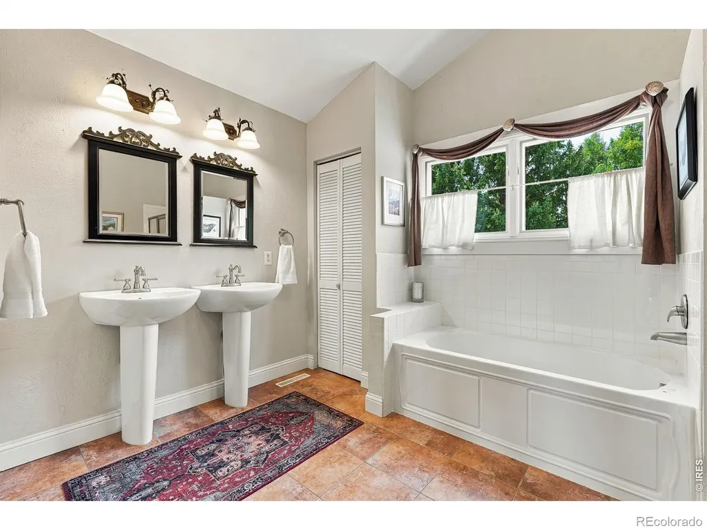 2365 Juniper Avenue Boulder CO 80304