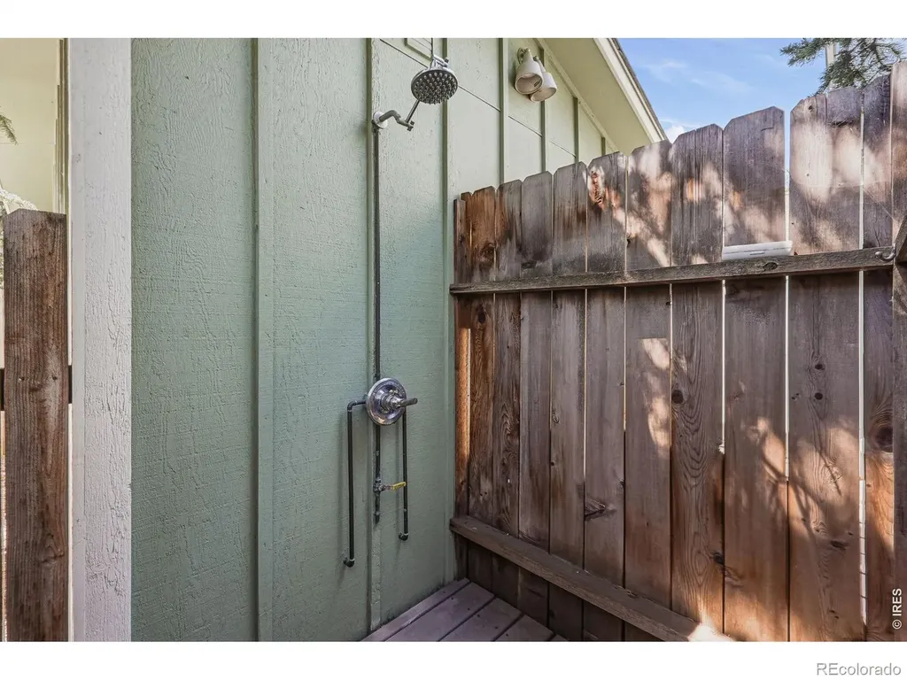 2365 Juniper Avenue Boulder CO 80304