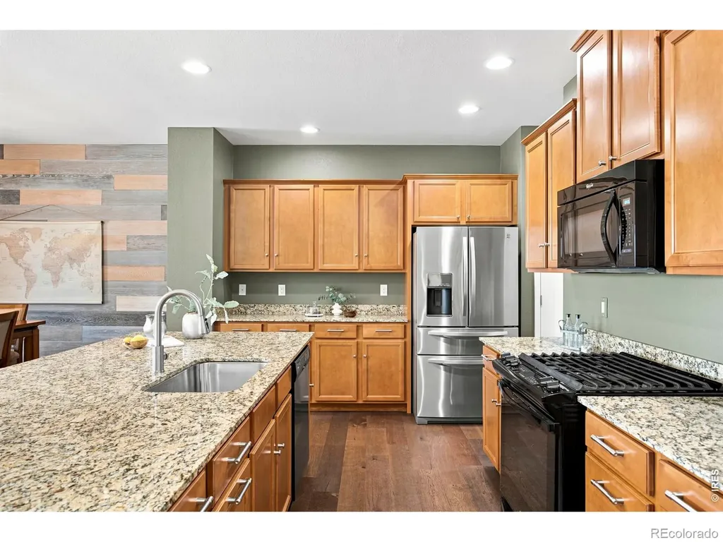 2316 Calais Drive Longmont CO 80504