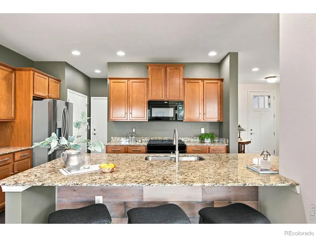 2316 Calais Drive Longmont CO 80504