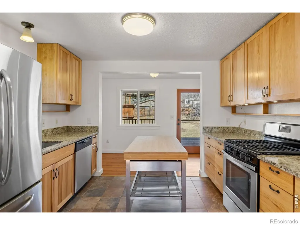 240 Main Street Lyons CO 80540