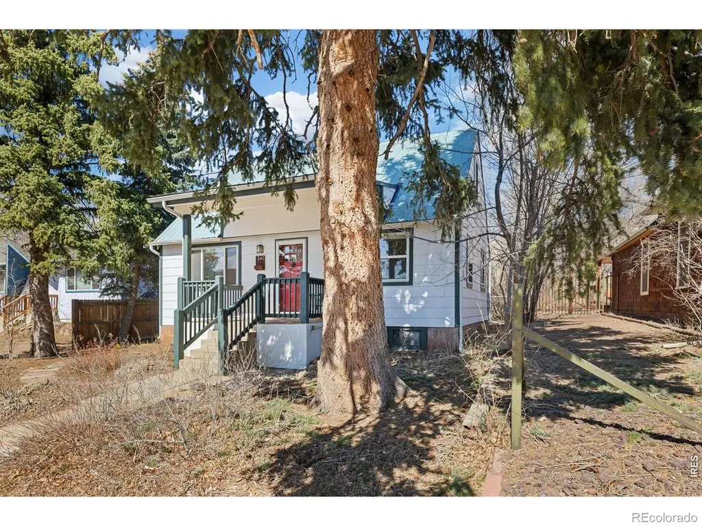 240 Main Street Lyons CO 80540