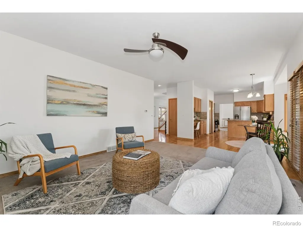 2413 Willow Lane Longmont CO 80503