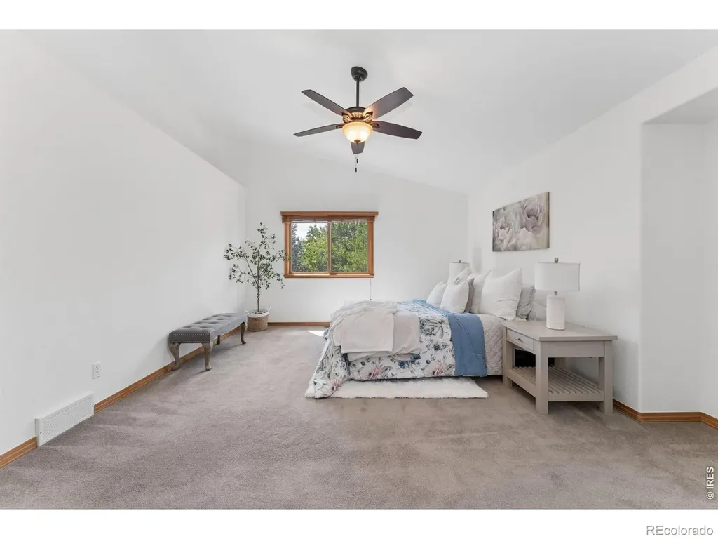 2413 Willow Lane Longmont CO 80503