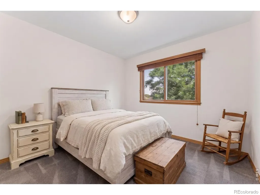 2413 Willow Lane Longmont CO 80503