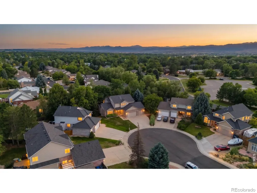 2413 Willow Lane Longmont CO 80503