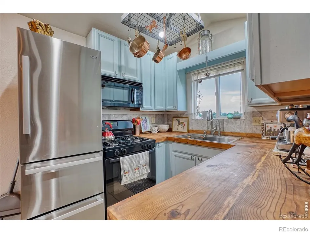 4718 Lonetree Drive Loveland CO 80537